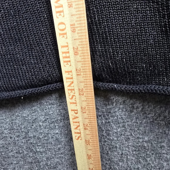 Tommy Bahama Women‎ L 12/14 Black 1/4 Button Closure 3/4 Sleeve Pullover Sweater - Picture 9 of 10